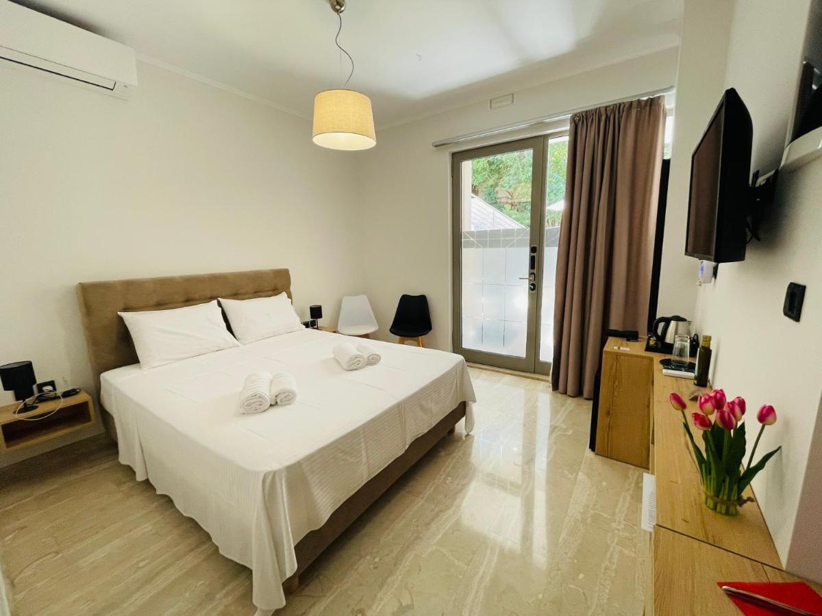 Xenios Suites Лигурион Экстерьер фото